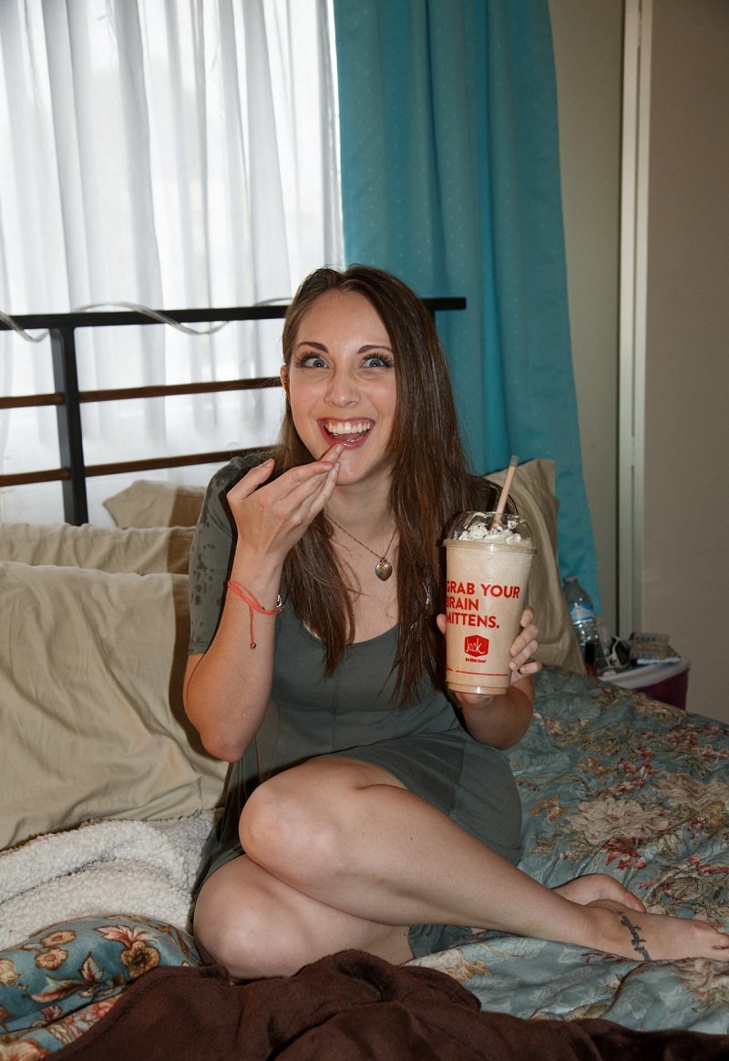 Зина, 23 года, 1 размер груди